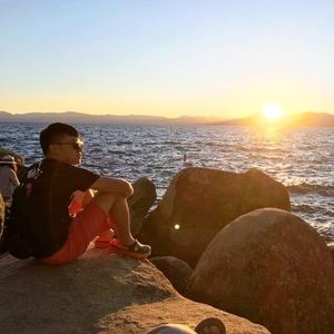 Meet your Posher, Yilin